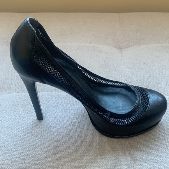 Pour La Victoire Women's Platform Pumps Caged Trim Size 6.5 Black 70 - Picture 5 of 15